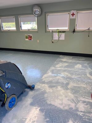 VCT Floor Stripping & Waxing in North Providence, RI (1)
